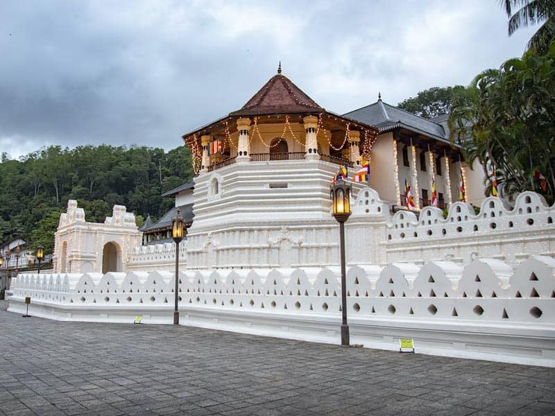 top places to visit around kandy sri lanka in 2022