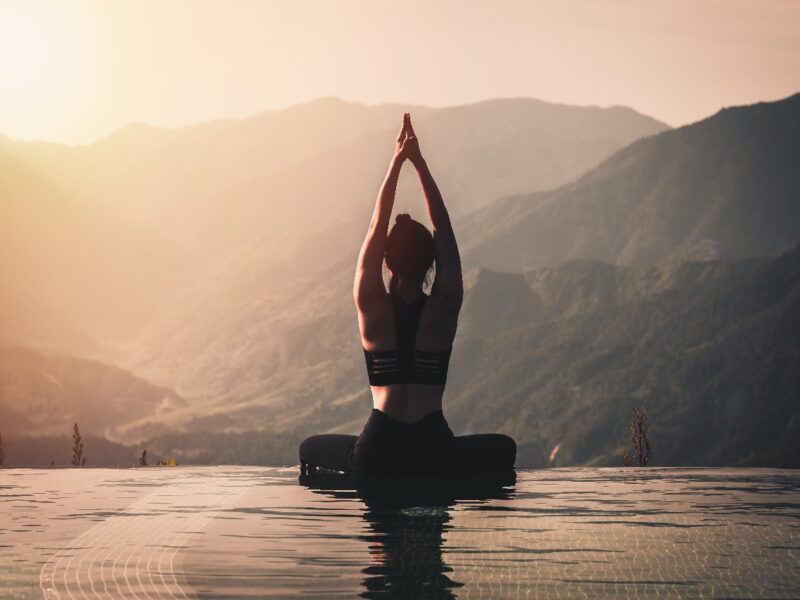 Woman performing yoga at Santanis' panchakarma detox