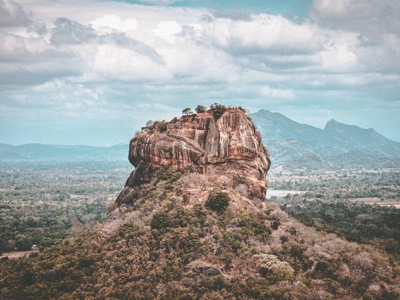 what-are-the-best-places-to-visit-in-sri-lanka